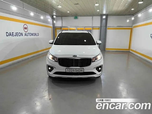 Kia The New Carnival id 2936764 из Кореи 18
