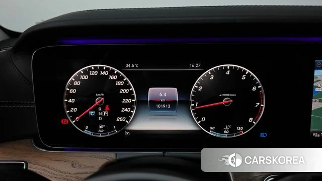 Mercedes-Benz E-Class W213 id 4658356 из Кореи 35
