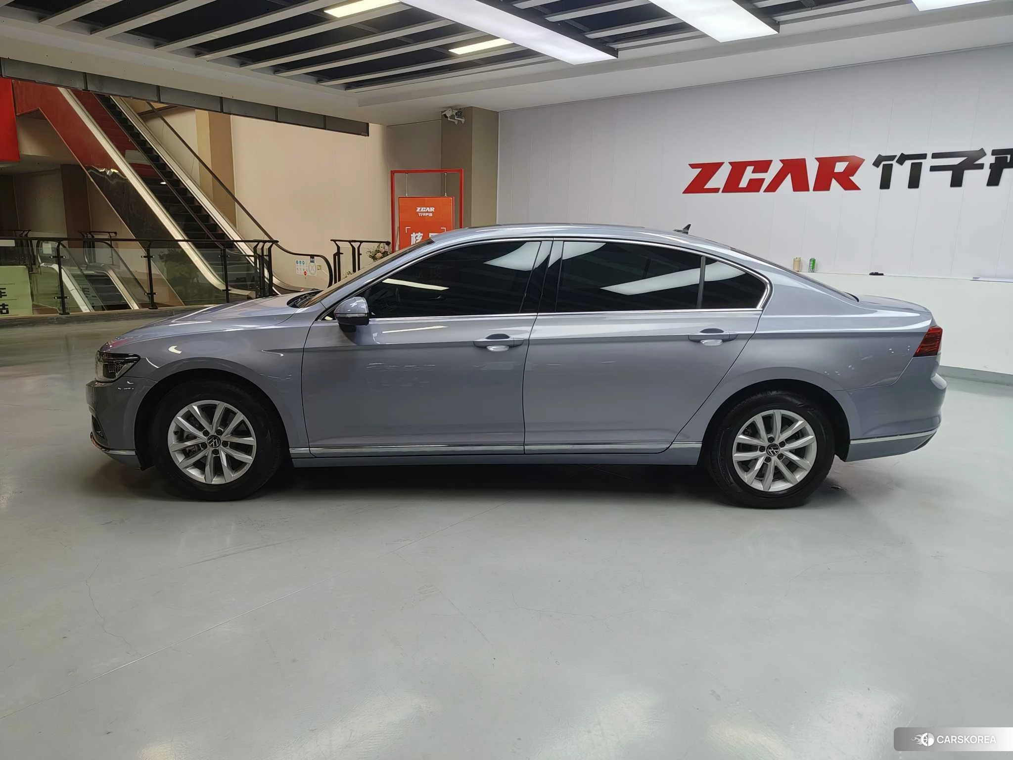 Volkswagen Magotan id 4452124 из Китая 42