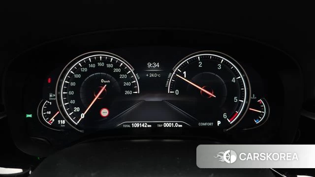 BMW 5 Series (G30) id 4520849 из Кореи 28