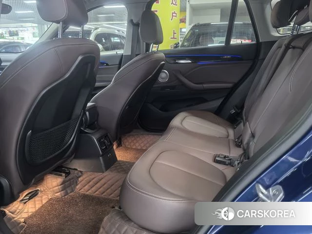 BMW X1 id 4263020 из Китая 8