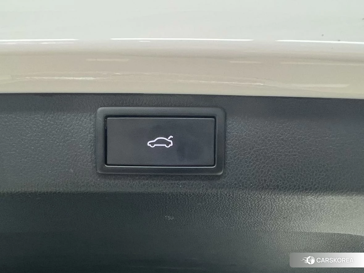 Skoda Krok id 4440632 из Китая 16