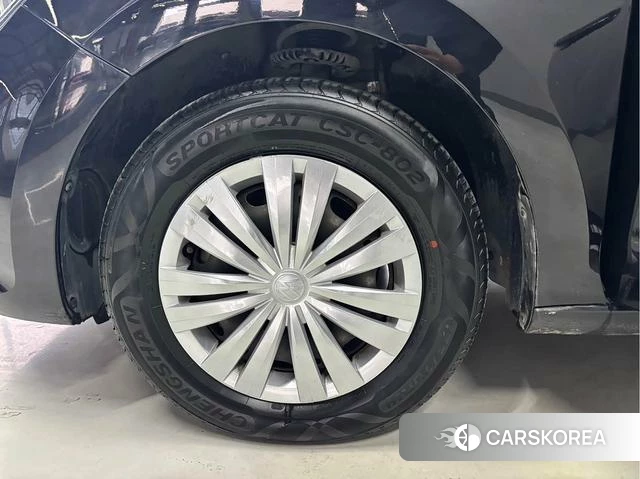 Volkswagen Santana id 4241897 из Китая 14