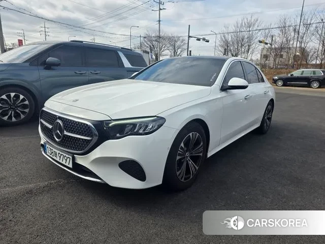 Mercedes-Benz E-Class W214 id 3734135 из Кореи 8