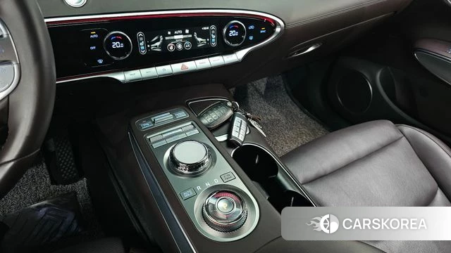 Genesis GV70 id 3866207 из Кореи 18