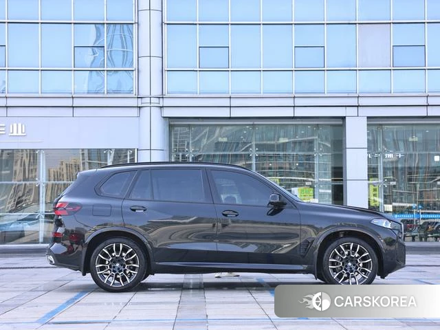 BMW X5 id 3909051 из Китая 21