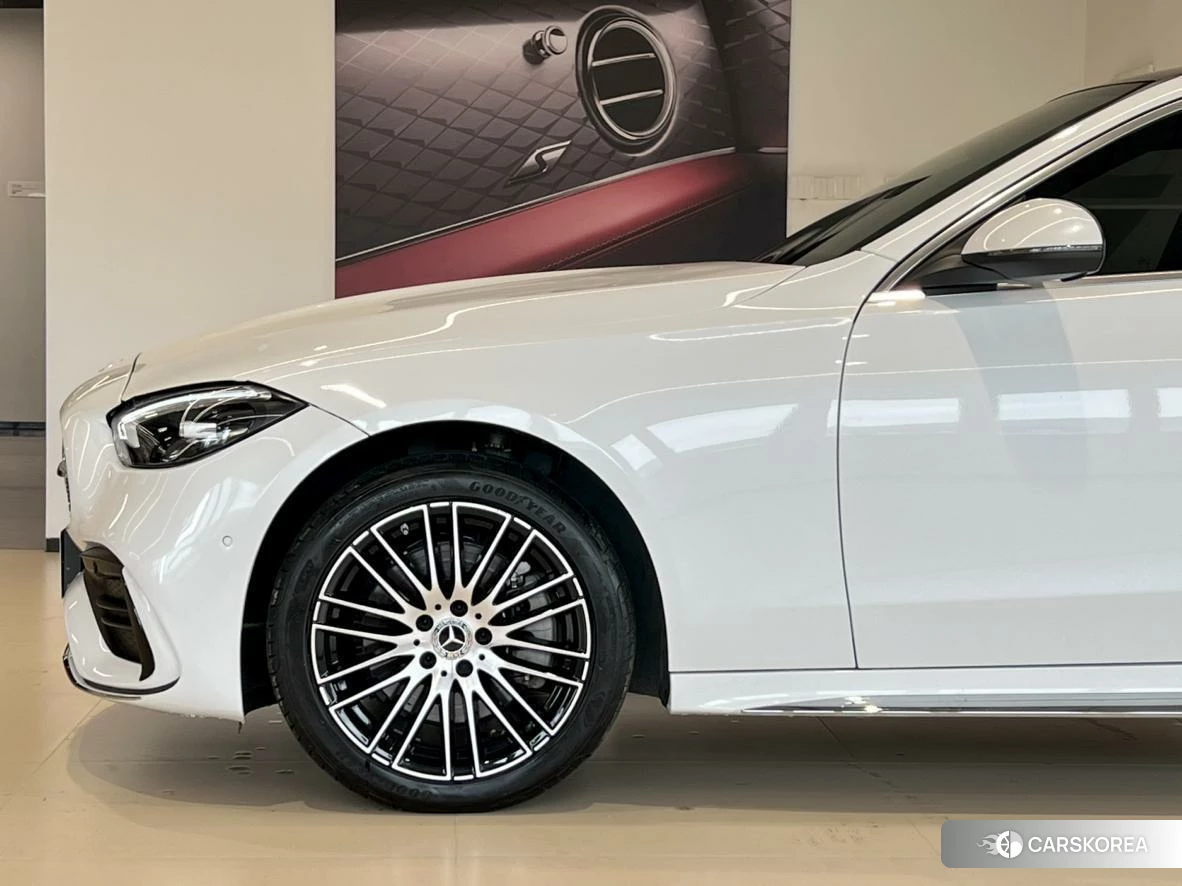 Mercedes-Benz Class C id 4420976 из Китая 13