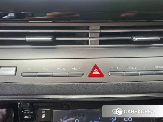 Hyundai The New Grandeur IG Hybrid id 4750526 из Кореи 18