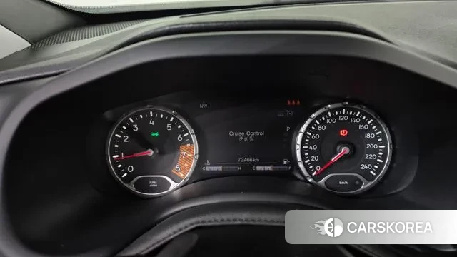 Jeep Renegade id 3759892 из Кореи 18