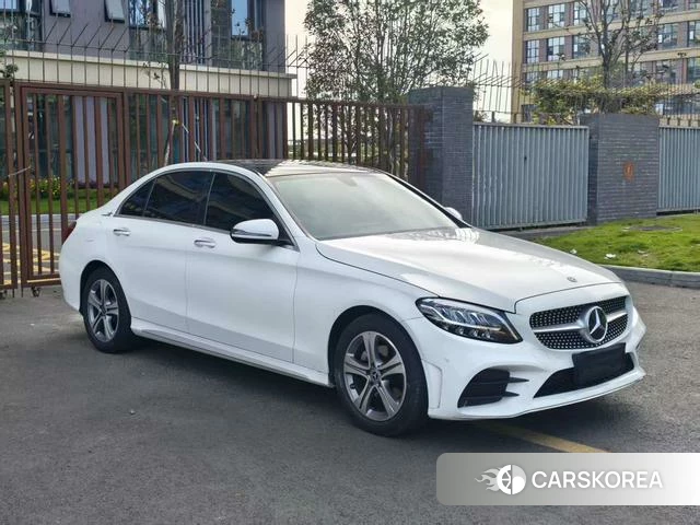 Mercedes-Benz Class C id 4255942 из Китая 8