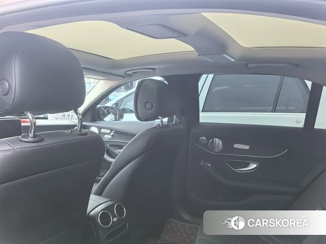 Mercedes-Benz Class C id 4256617 из Китая 10