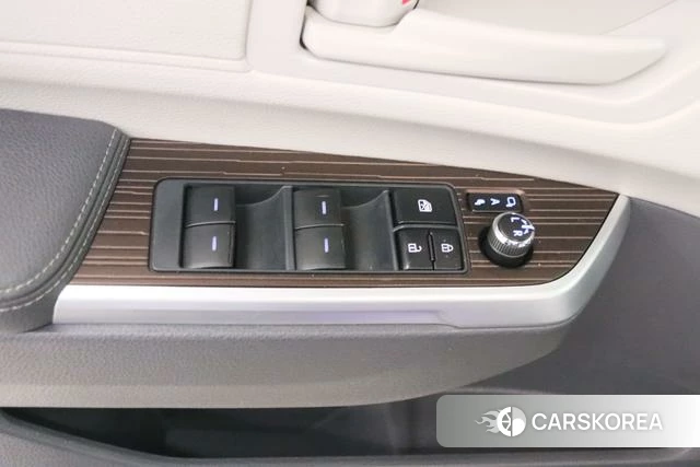 Toyota Grevia id 4290830 из Китая 25