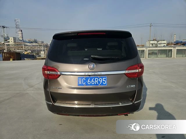 Buick GL8 id 3889876 из Китая 8