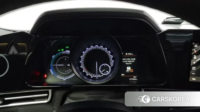 Hyundai Avante Hybrid (CN7) id 3022579 из Кореи 18