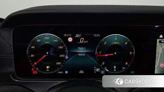 Mercedes-Benz E-Class W213 id 3144191 из Кореи 18