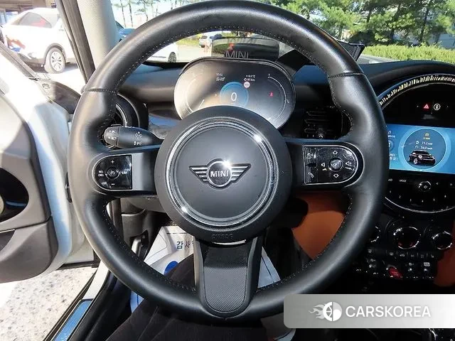 Mini Cooper S id 3492715 из Кореи 18