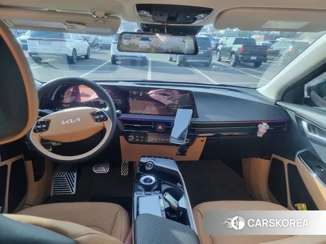 Kia EV6 id 3288618 из Кореи 12