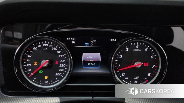 Mercedes-Benz E-Class W213 id 4873419 из Кореи 31