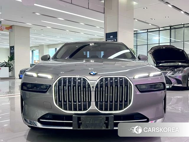 BMW 7 series id 4271104 из Китая 8