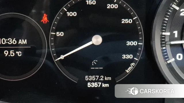 Porsche 911(992) id 3507568 из Кореи 18