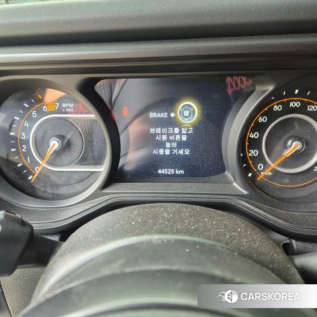 Jeep Wrangler (JL) id 4696178 из Кореи 13