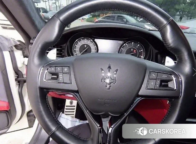 Maserati Quattroporte id 3366998 из Кореи 18