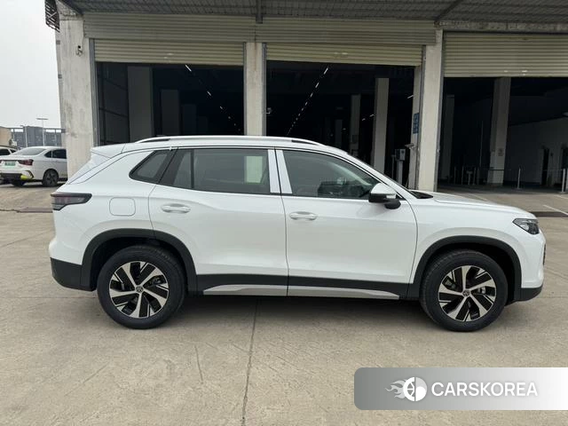 Volkswagen Tanyue id 4258777 из Китая 13