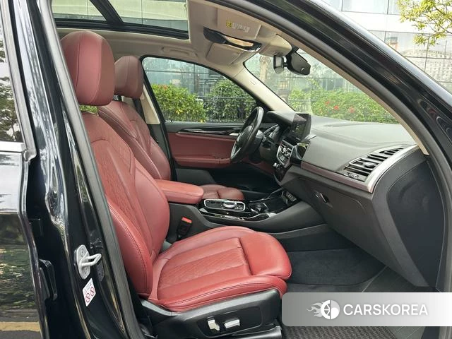 BMW iX3 id 3957657 из Китая 11