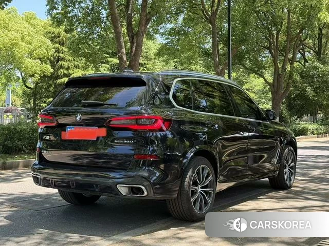 BMW X5 id 4299525 из Китая 8