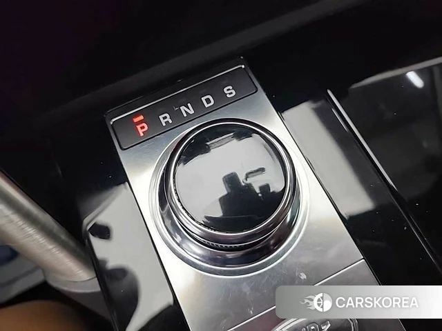 Land Rover Discovery 5 id 4233098 из Кореи 17