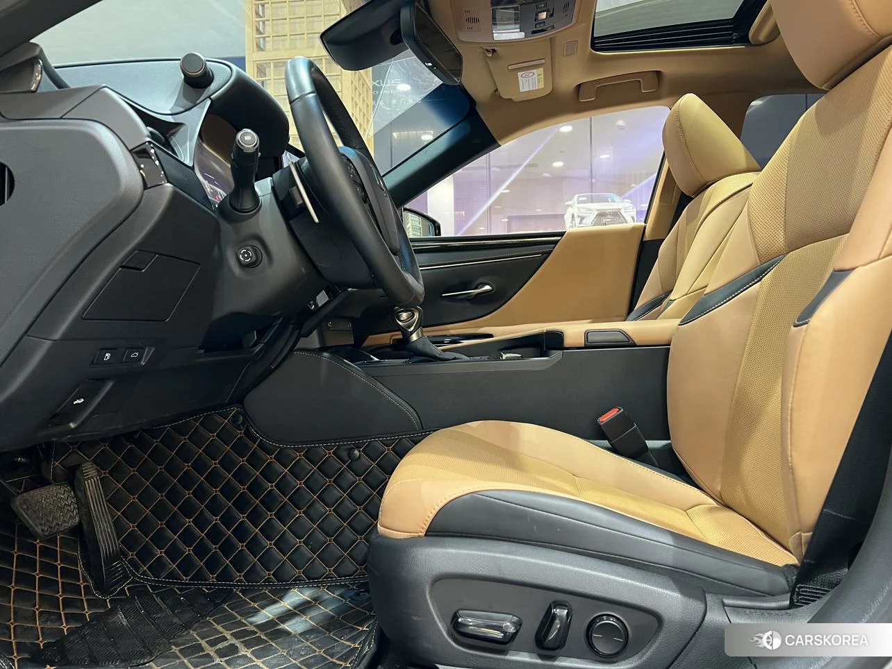 Lexus ES id 4461792 из Китая 14