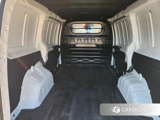 Hyundai Staria id 3909919 из Кореи 12