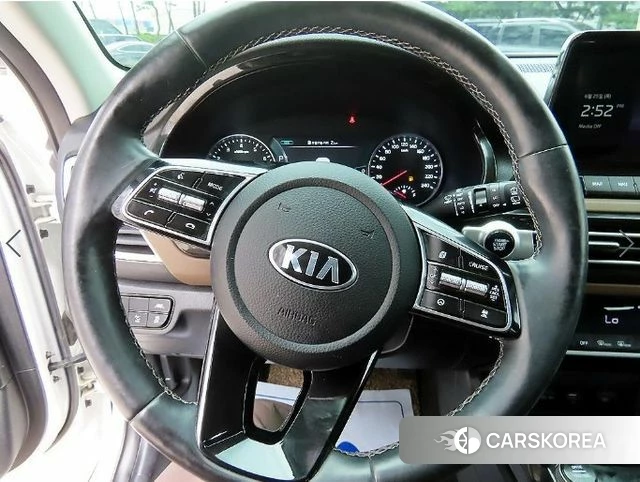 Kia Seltos id 4507859 из Кореи 18