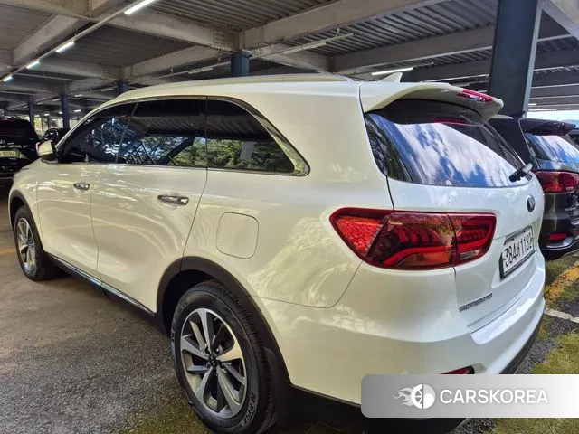 Kia The New Sorento id 3187834 из Кореи 17