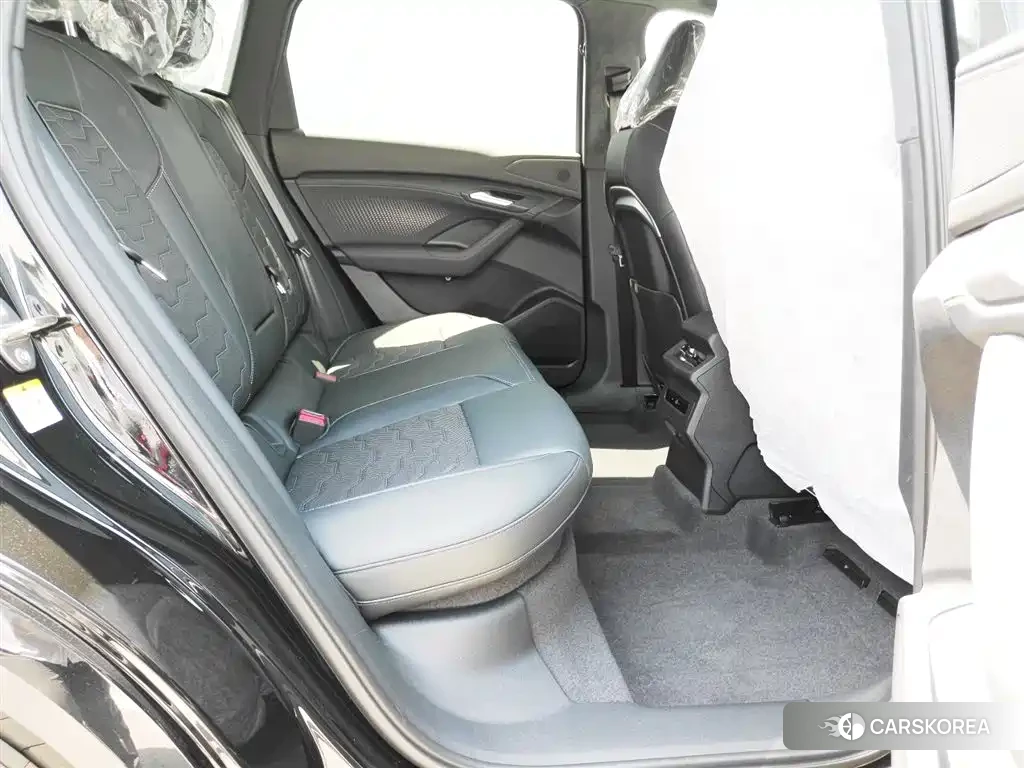 Audi Q6L e-tron id 4515523 из Китая 19