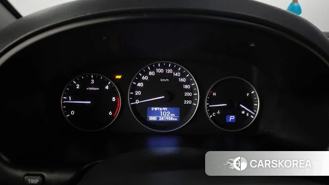 Hyundai The New Grand Starex id 3880121 из Кореи 18