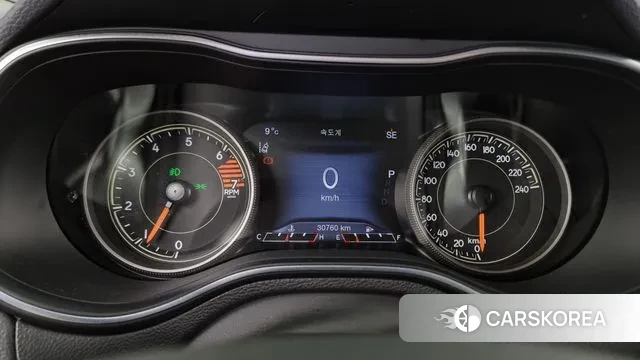 Jeep Cherokee (KL) id 3322577 из Кореи 18