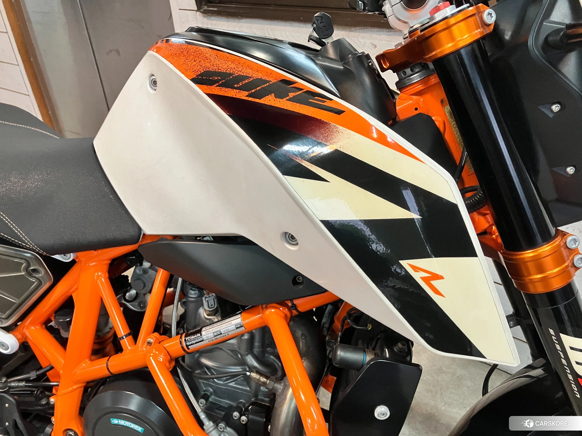 Проданный KTM 690 DUKE R id 4313102 из Японии, фото 27