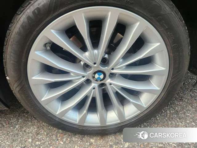 BMW 5 Series (G30) id 4894821 из Кореи 15