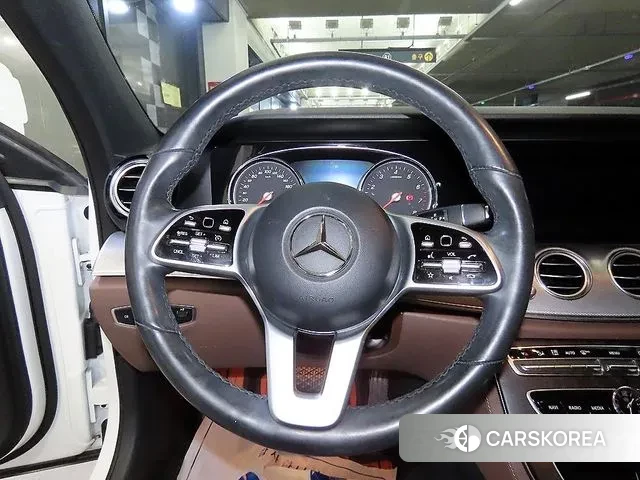 Mercedes-Benz E-Class W213 id 3258825 из Кореи 17