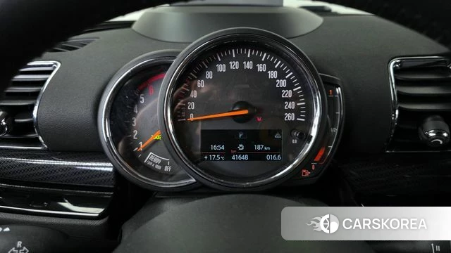 Mini Cooper D Clubman id 3844405 из Кореи 18