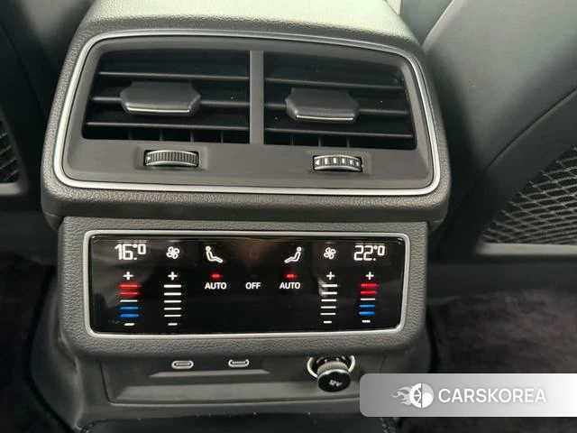 Audi A6L id 4307097 из Китая 24