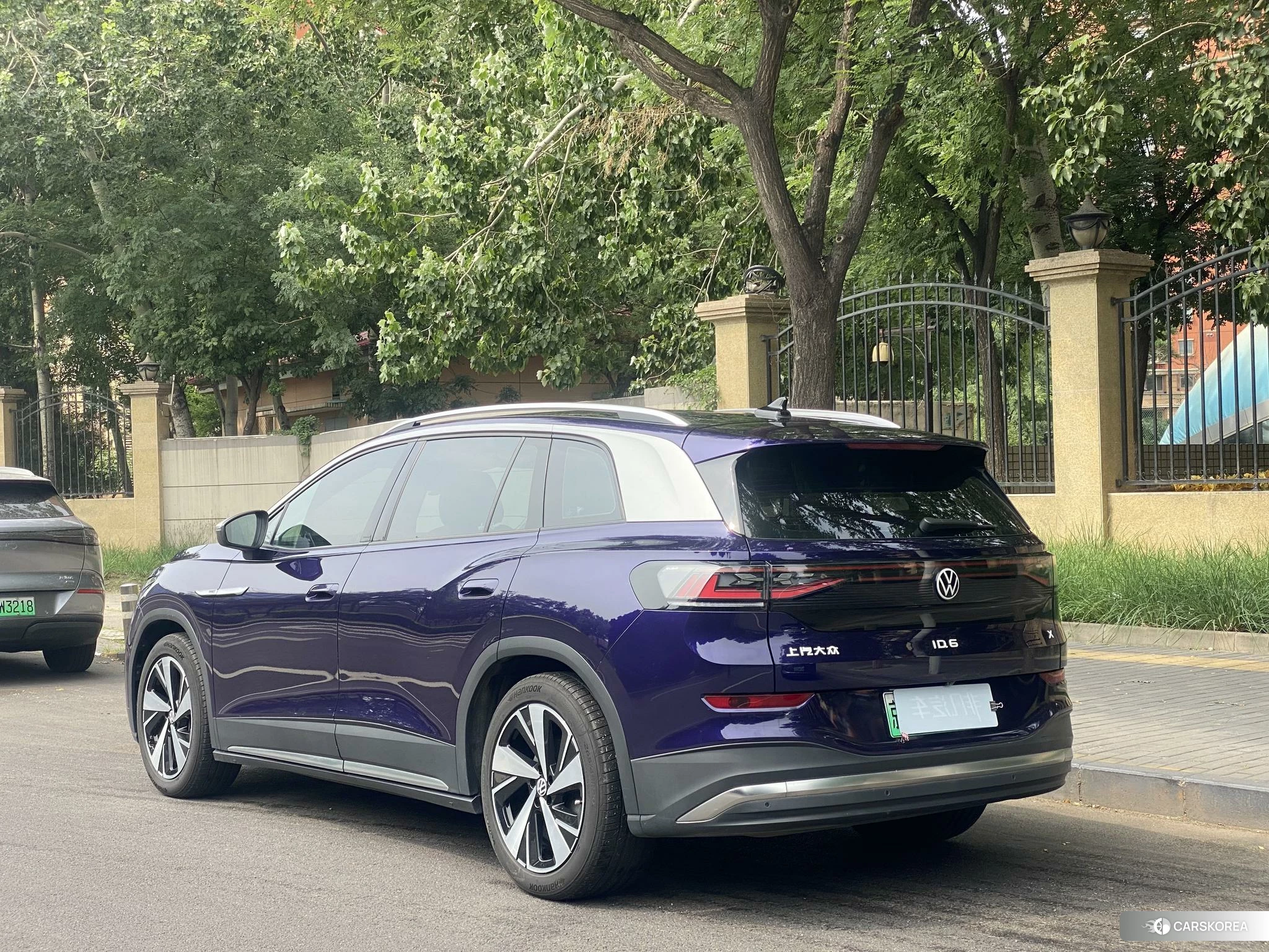 Volkswagen ID.6 X id 4515252 из Китая 10