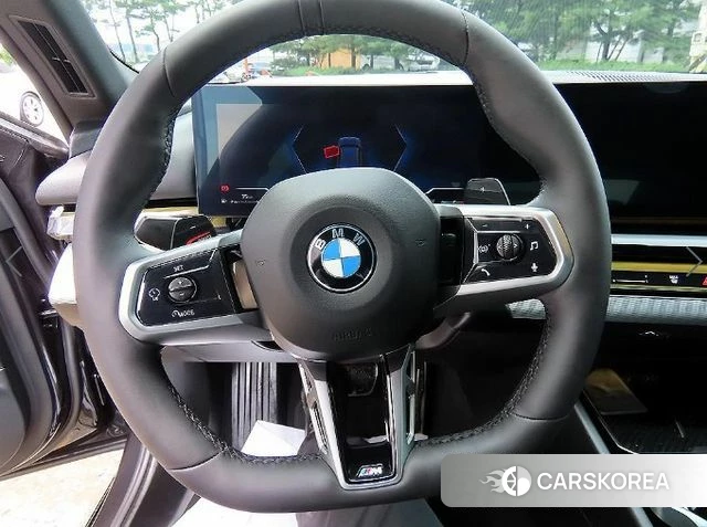BMW 5 Series (G60) id 4571185 из Кореи 18