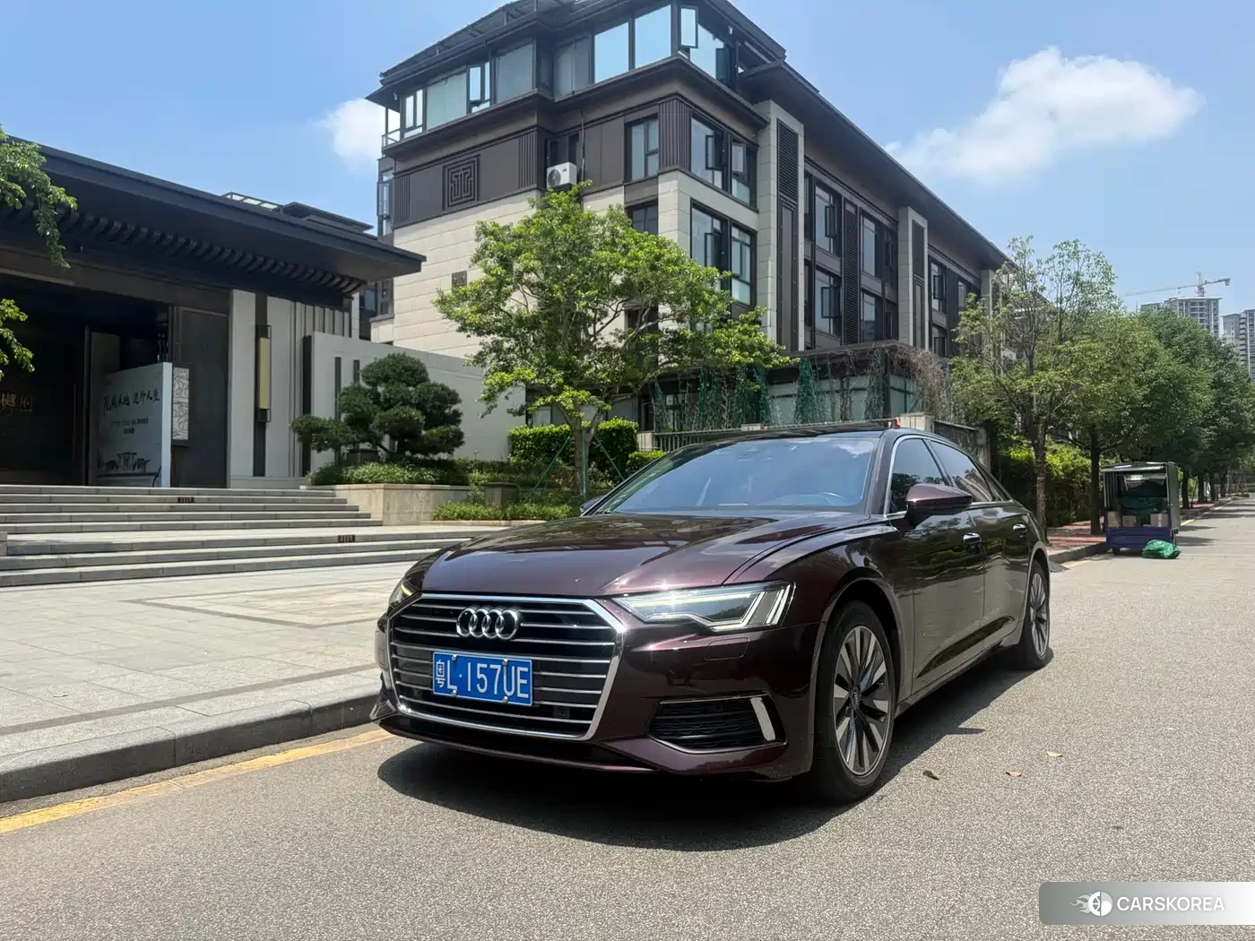 Audi A6L id 4546666 из Китая 32