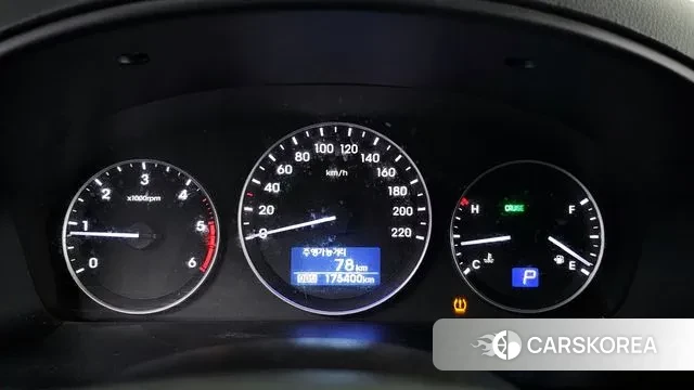 Hyundai The New Grand Starex id 3434697 из Кореи 18