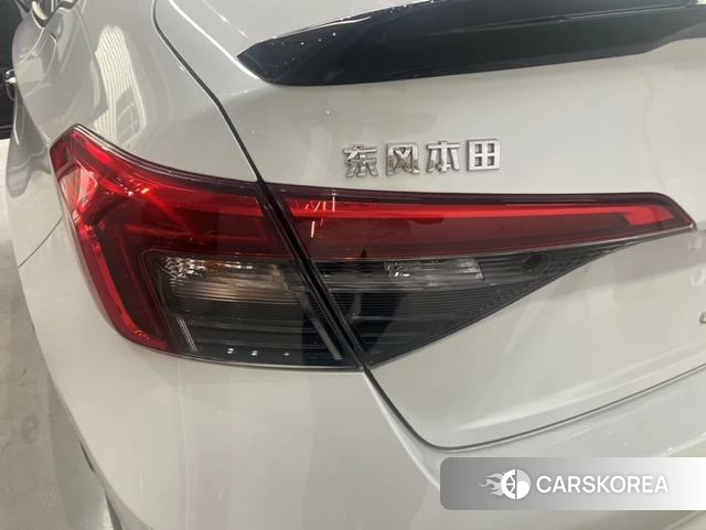 Honda Civic id 4299599 из Китая 42