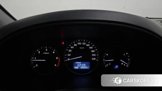 Hyundai The New Grand Starex id 4502373 из Кореи 18