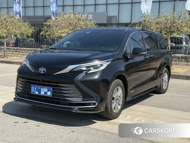 Toyota Saina id 4257627 из Китая 8