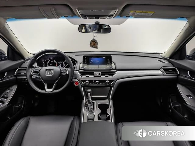 Honda Accord id 4278420 из Китая 18